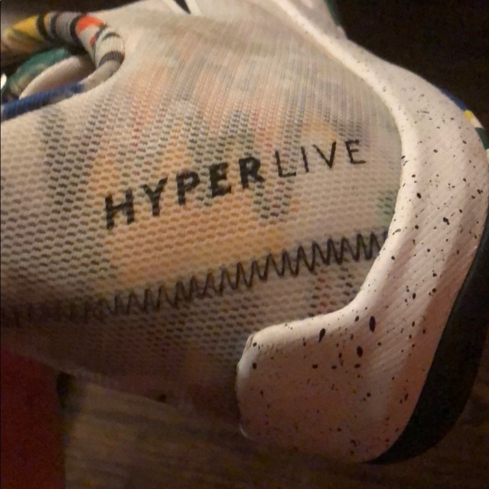 Nike Hyperlive Sneakers!!!